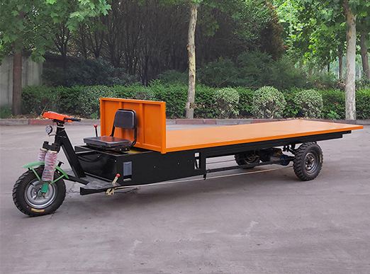 電動平板車在城市物流、倉儲、運(yùn)輸?shù)阮I(lǐng)域得到了廣泛應(yīng)用